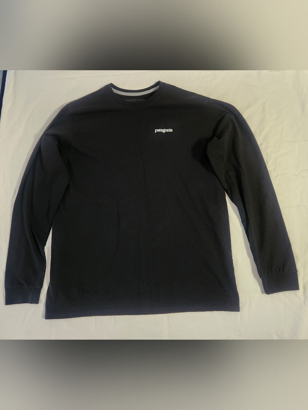Patagonia L Men’s Black Long-Sleeve Crew Tee Regular Fit
